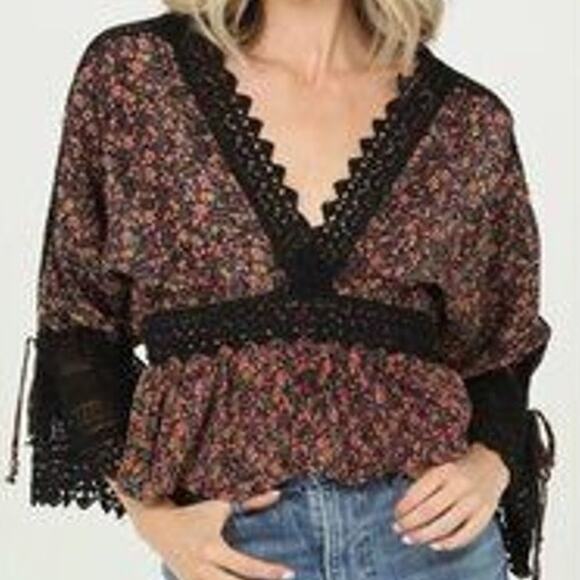 Angie Black Floral Lace Trim Boho Blouse Women's Size L - Picture 1 of 7